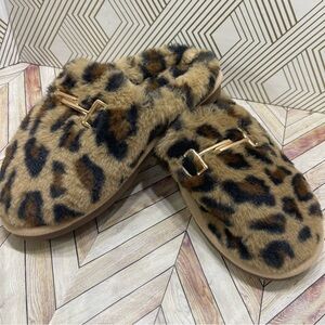 Leopard Designed Fur (all faux) Women's Slippers NWOT size‎ 7/8 K4